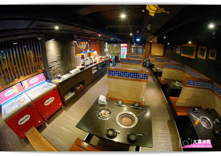 台北宵夜場推薦,醬太郎日式燒肉 吃到飽,午餐549/晚餐.假日649/免收服務費,招牌牛舌/松阪豬/羊排/韓式炸雞/啤酒無限暢飲,中山站燒肉推薦 - 大胃米粒 DAVID & MILLY