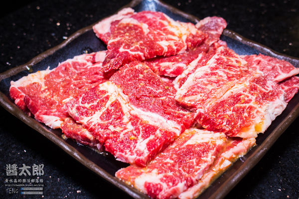 醬太郎精緻燒肉【台北中山店】|台北中山(北捷中山站)吃到飽燒肉餐廳；2小時內燒肉大口咬，啤酒無限暢飲，還有沙拉吧也別放過。