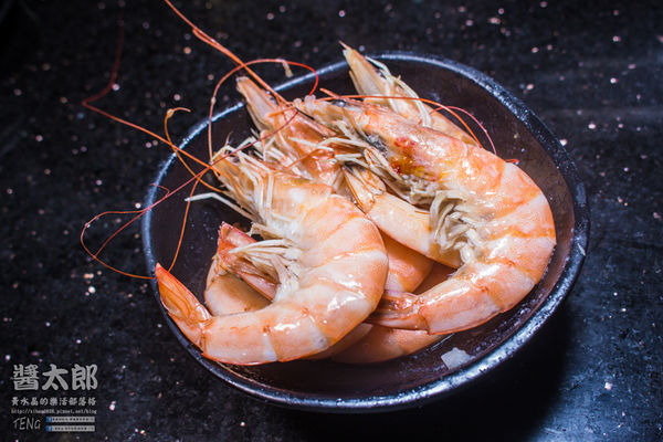 醬太郎精緻燒肉【台北中山店】|台北中山(北捷中山站)吃到飽燒肉餐廳；2小時內燒肉大口咬，啤酒無限暢飲，還有沙拉吧也別放過。