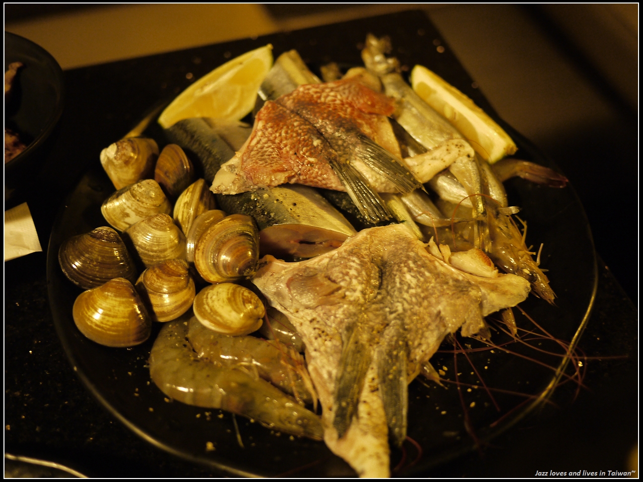 [頂燒] 適合學生族大胃王來吃的燒烤+麻辣火鍋餐廳