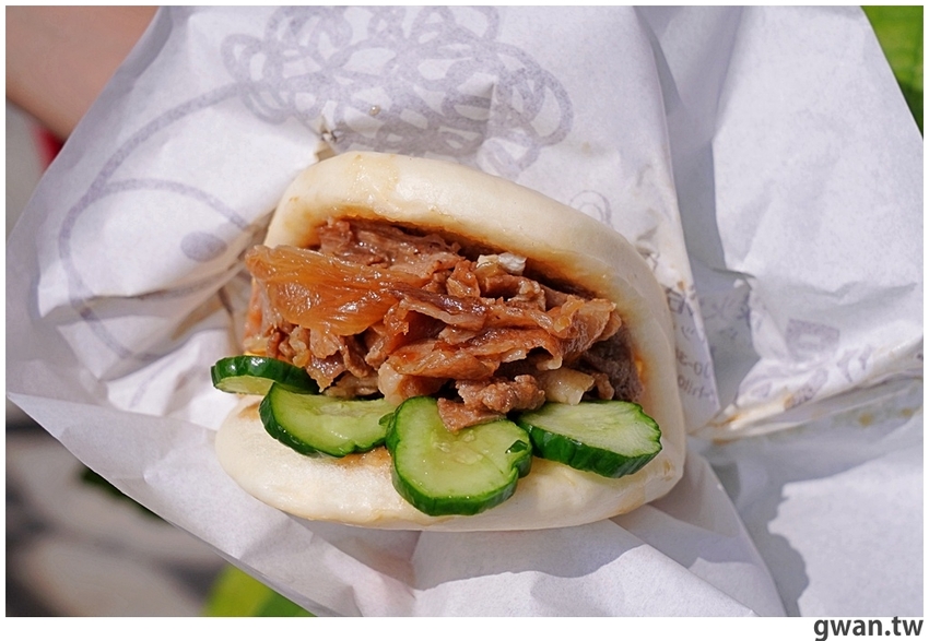 七月新開幕，炭爐烤的三明治 ! 一早還能吃到刈包和雙色地瓜球