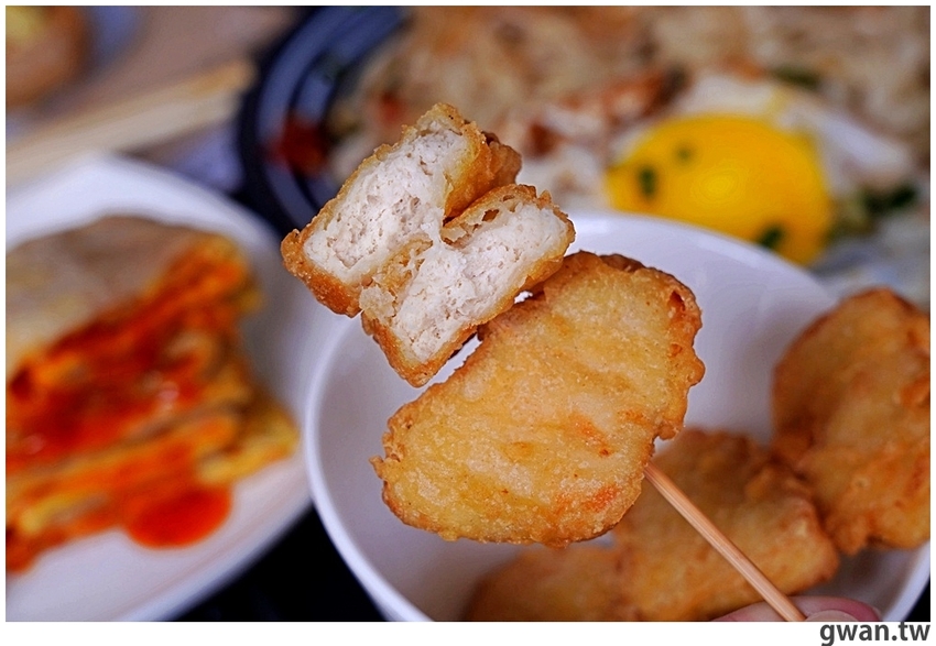 七月新開幕，炭爐烤的三明治 ! 一早還能吃到刈包和雙色地瓜球