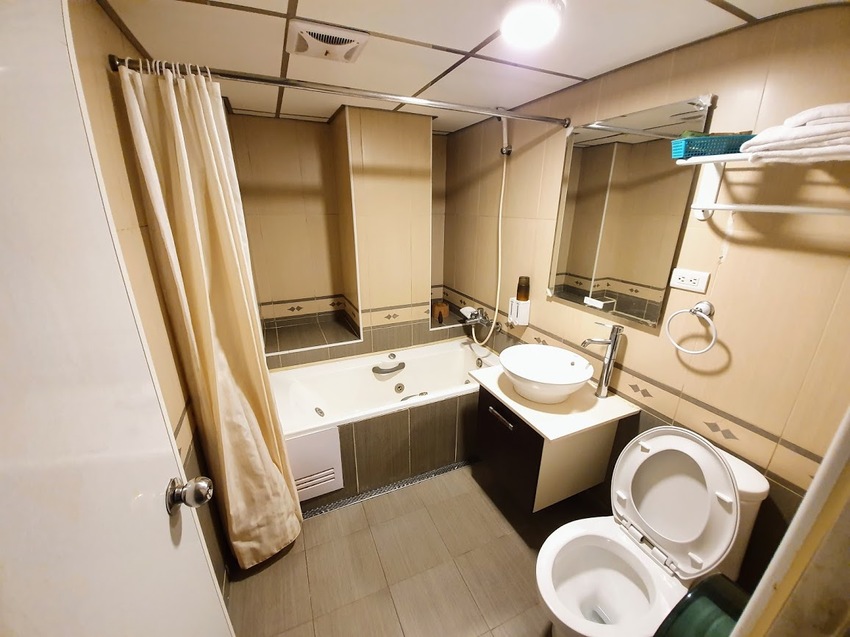 [住]嘉義 阿里山 日出曙光樂活之旅 乾淨舒適 還有檜木烤箱及按摩浴缸 阿里山禾楓別墅