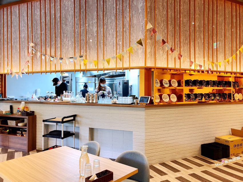 劉震川韓潮吧大直旗艦店   