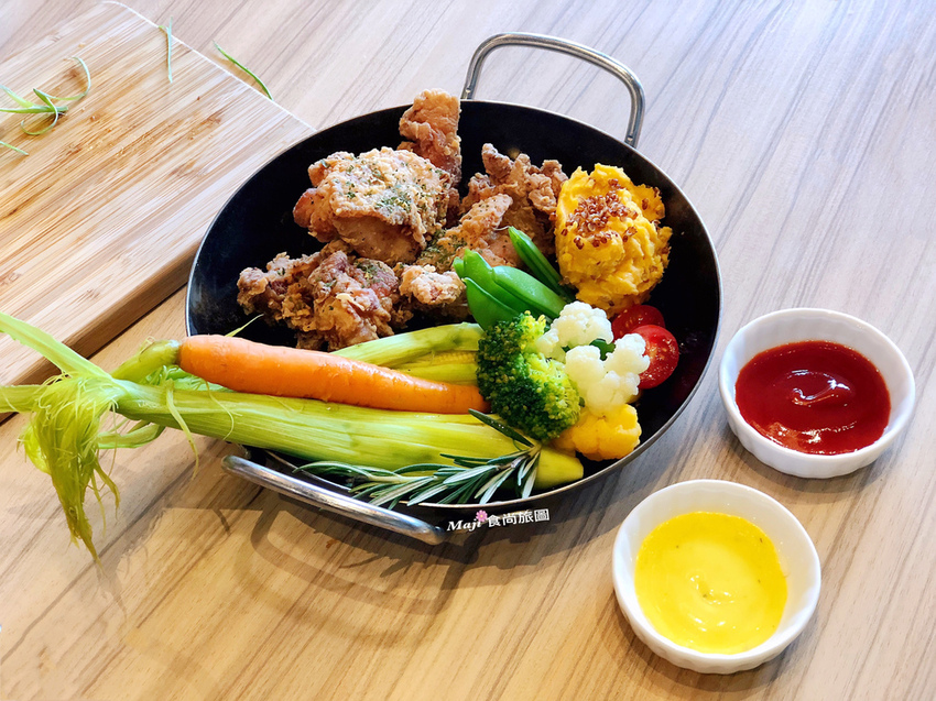 劉震川韓潮吧大直旗艦店   