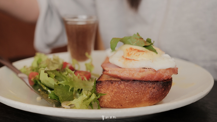 台中南屯早午餐 yolo moment 彰化早午餐 台中美食推薦 班迪尼克蛋鮭魚 賽的日札_-3.png