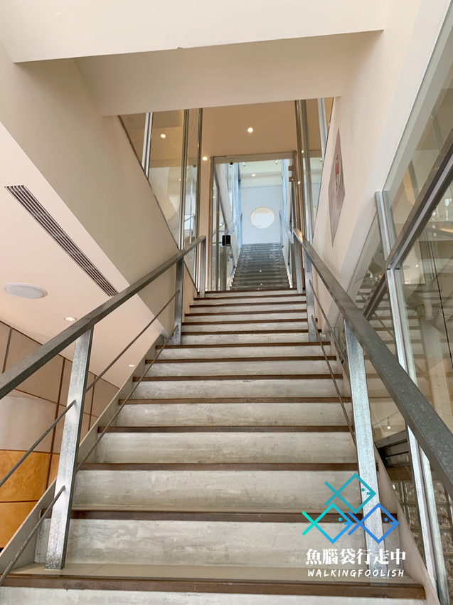 魚腦袋行走中_台中美食網美打卡_Yolo Moment 新美式烘焙舒食餐館 (17).jpg