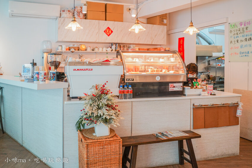 W2 cafe & restaurant