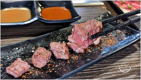 桃園美食 就是夯燒烤屋 (4).jpg