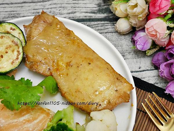 【Just Market嚴選市集】#舒肥料理 #簡單快速 #雞胸 #雞腿 #豬里肌 #牛板腱 #鮭魚排 #花椰菜米紅藜麥 #健身運動 #增肌減脂 (15).JPG