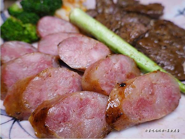 蒙古紅-台灣古早味高梁酒香腸 (2).jpg