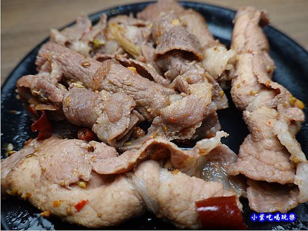 肉肉吃到飽-蒙古紅蒙古火鍋桃園店 (2).jpg