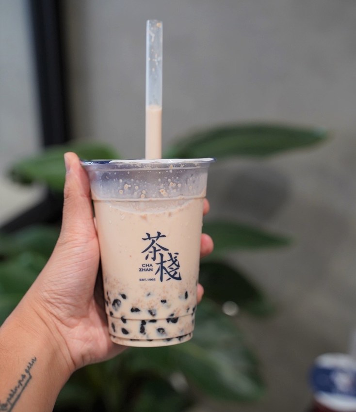 『茶棧-竹北總店』老一輩人的回憶，一賣就是近30年！現在不只有竹北喝得到，新竹也有門市啦！清水模裝潢文青好拍照！(內有菜單/分店資訊可以參考) - 阿華田的美食日記