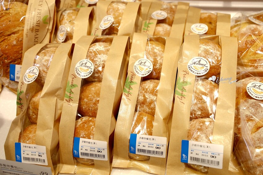 家樂福限定登場，吳寶春x挪威品牌六款麵包。