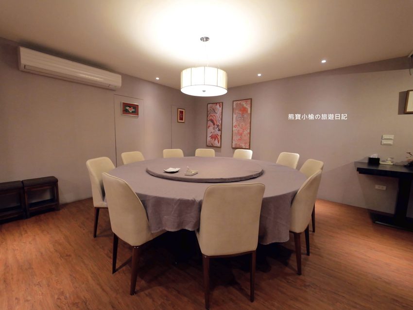 【台中西區美食】月見藏和食割烹料理料理,華美西街平價日本料理,台中市區晚餐消夜居酒屋推薦!內文附詳細菜單介紹。 @熊寶小榆の旅遊日記 【台中西區美食】月見藏和食割烹料理料理,華美西街平價日本料理,台中市區晚餐消夜居酒屋推薦!內文附詳細菜單介紹。 @熊寶小榆の旅遊日記