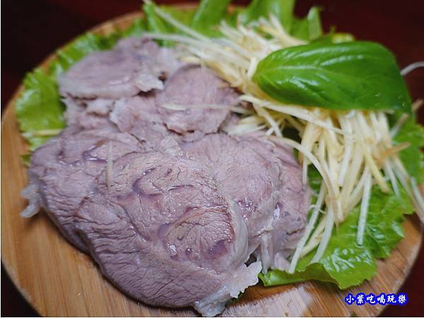 嘴邊肉-辛梅阿嬤的味道 (1).jpg