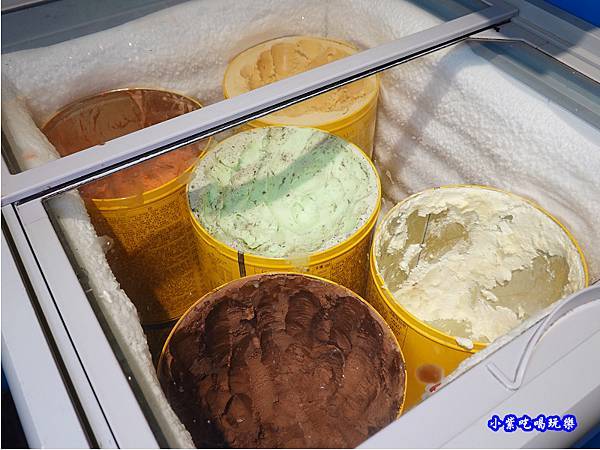 小美冰淇淋-瑪西所靜宜店 (2).jpg