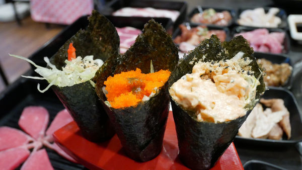 「中山」赤坂亭日式燒肉-民權東路上深夜燒烤吃到飽老店，吃的都是滿滿回憶