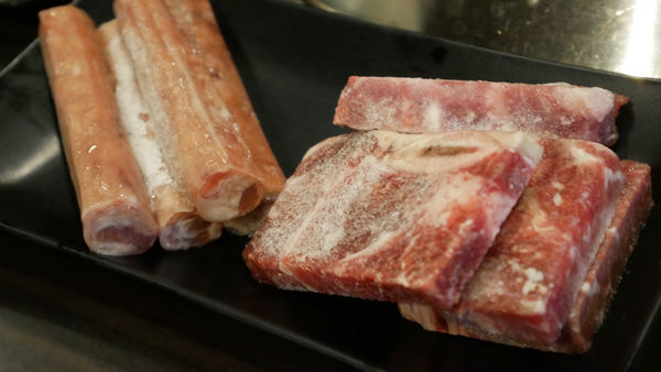 「中山」赤坂亭日式燒肉-民權東路上深夜燒烤吃到飽老店，吃的都是滿滿回憶