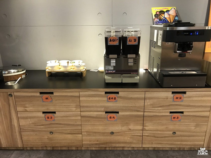 小石鍋台中黎明店|平價燒肉火鍋，超值享受！