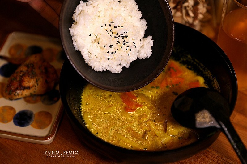 笑貓咖哩咖哩飯專賣店南京復興微風廣場隱藏美食211