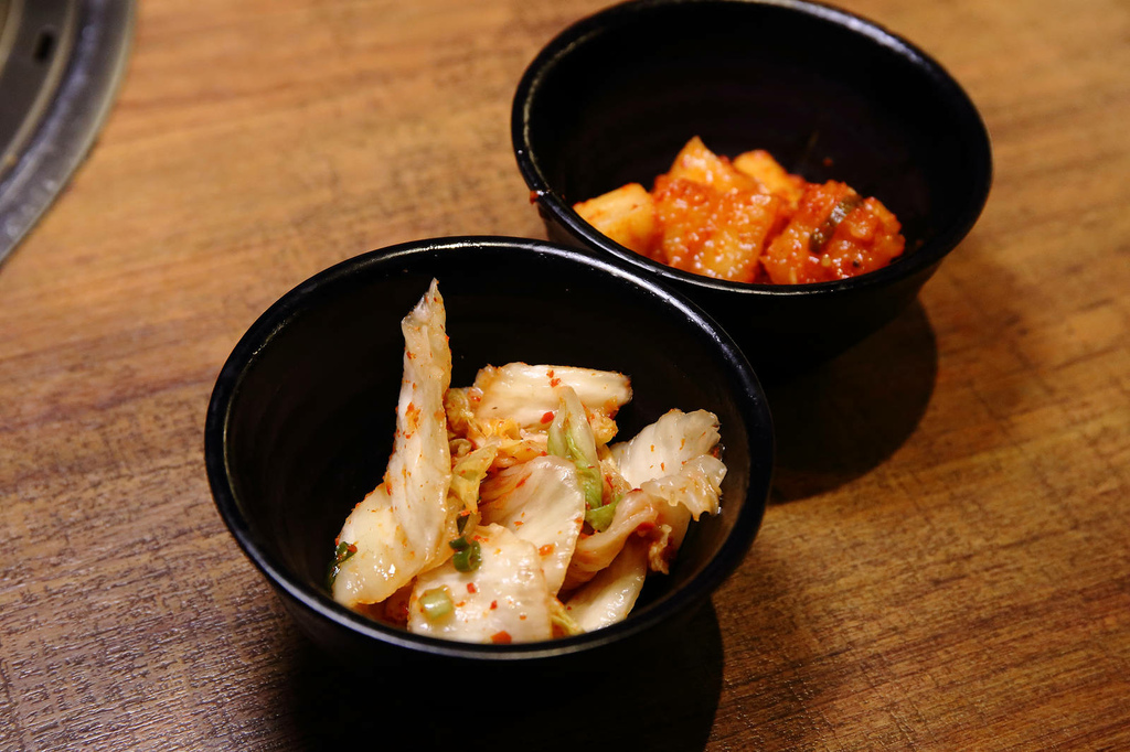 2025微風台北車站餐廳推薦！上村牧場燒肉吃到飽，「特急列車