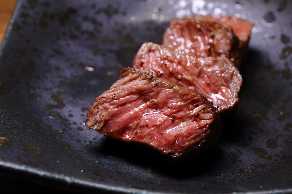 2025微風台北車站餐廳推薦！上村牧場燒肉吃到飽，「特急列車