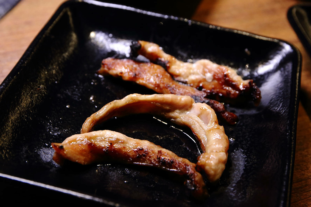 2025微風台北車站餐廳推薦！上村牧場燒肉吃到飽，「特急列車