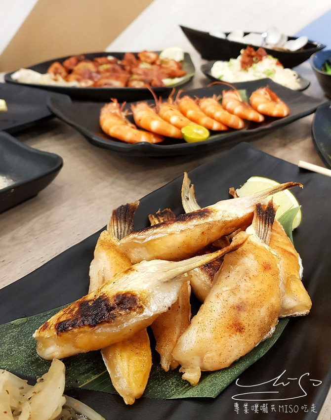 專業噗嚨共MISO吃走 大船.百元海鮮燒烤店 (18).jpg 專業噗嚨共MISO吃走 大船.百元海鮮燒烤店 (18).jpg