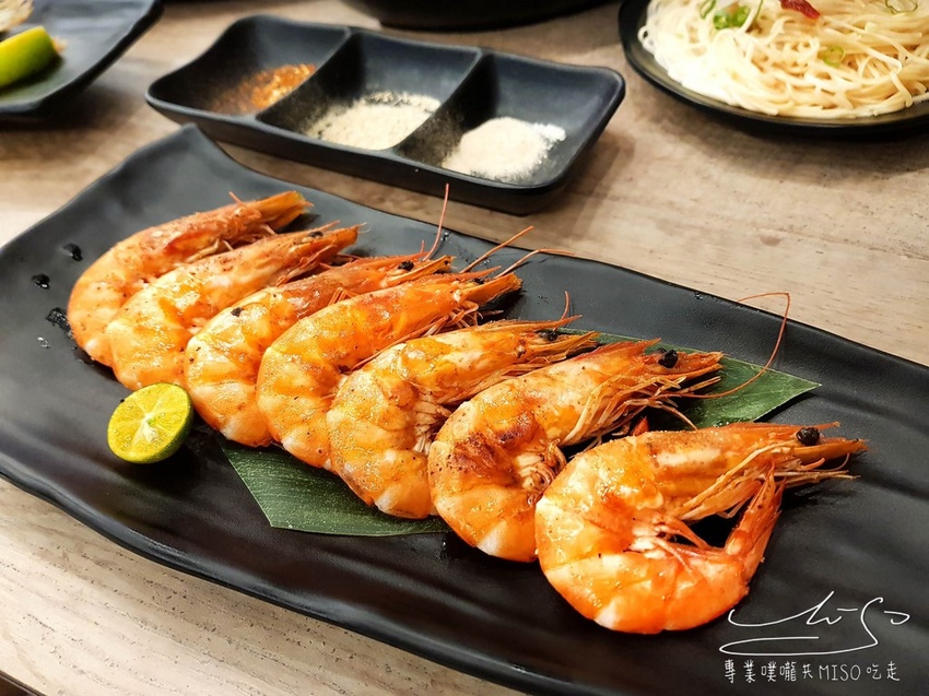 專業噗嚨共MISO吃走 大船.百元海鮮燒烤店 (11).jpg 專業噗嚨共MISO吃走 大船.百元海鮮燒烤店 (11).jpg