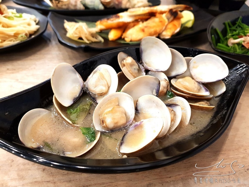 專業噗嚨共MISO吃走 大船.百元海鮮燒烤店 (7).jpg 專業噗嚨共MISO吃走 大船.百元海鮮燒烤店 (7).jpg