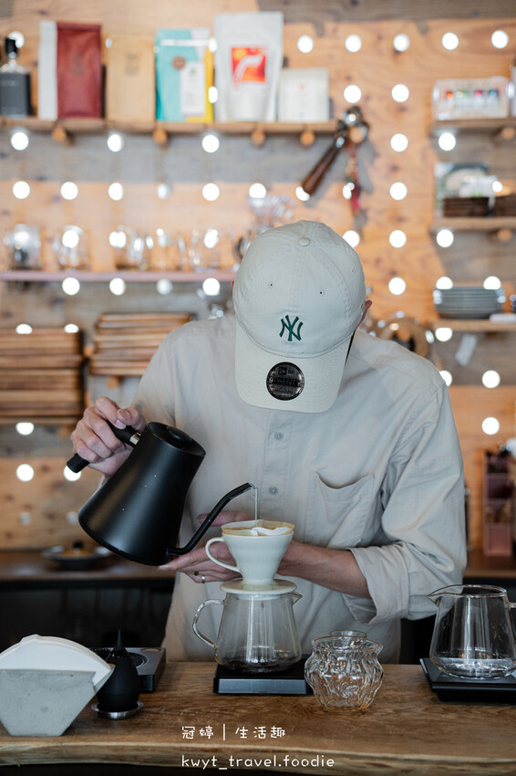 梧賴咖啡_露營咖啡廳超好拍,東勢咖啡廳,手沖咖啡專賣、每日現
