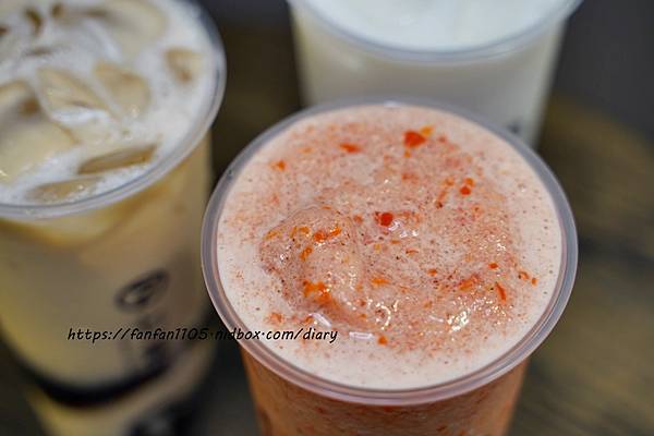 【新莊飲料】七盞茶seventea #法芙娜巧克力 #芝士奶霜 #手搖飲料 #新莊飲料外送 (14).JPG