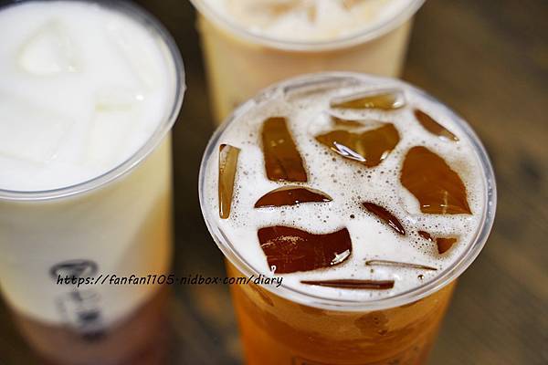【新莊飲料】七盞茶seventea #法芙娜巧克力 #芝士奶霜 #手搖飲料 #新莊飲料外送 (9).JPG