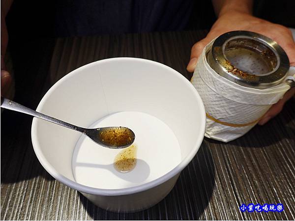 中藥特製麻而不辣麻油-麻入口 (1).jpg