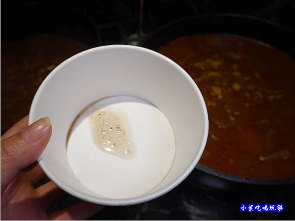 中藥特製麻而不辣麻油-麻入口 (2).jpg