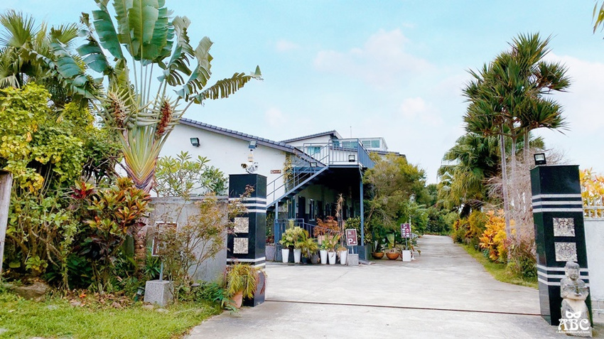 雲林住宿|古坑棕櫚島民宿,樓中樓villa私人專屬庭院,大理石浴池!