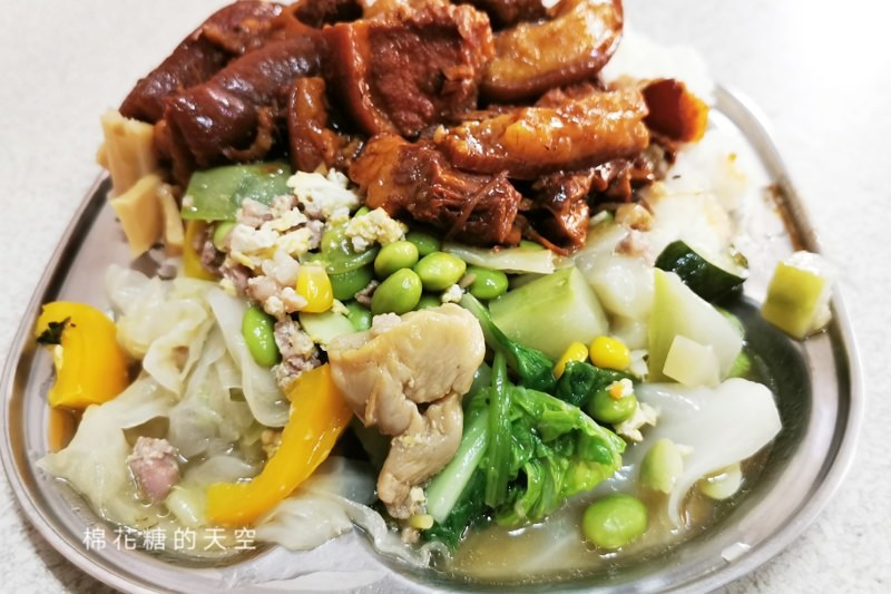 台中霧峰爌肉飯超大份嚇傻我了!女孩兒千萬別點大份…… 台中霧峰爌肉飯超大份嚇傻我了!女孩兒千萬別點大份……