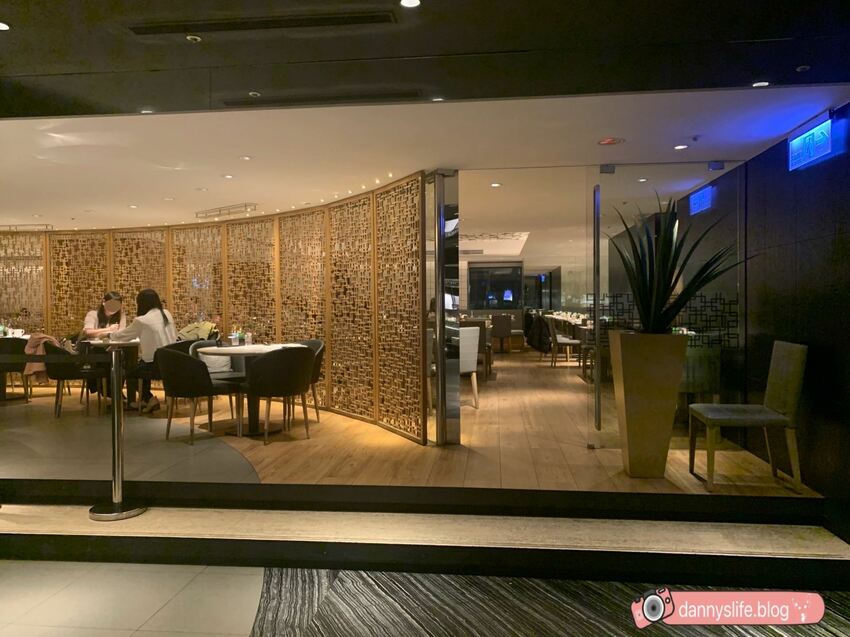 菜色多樣，種類超豐富的自助吃到飽，不怕你吃只怕你吃不下！丹尼的吃喝玩樂～