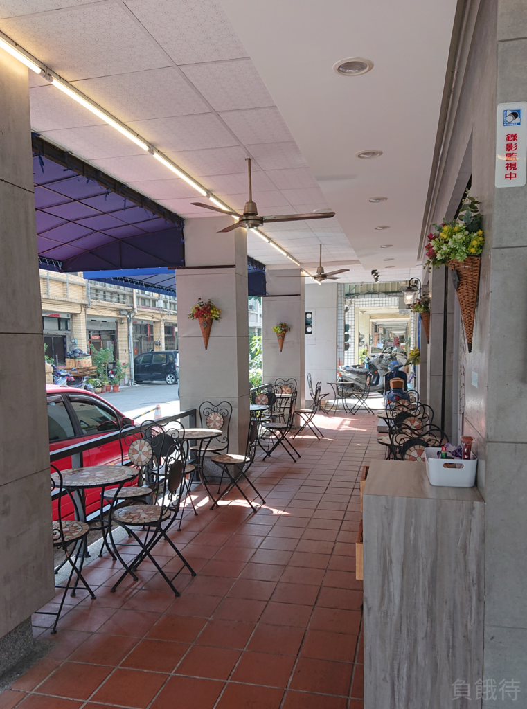 1樓用餐區2.jpg