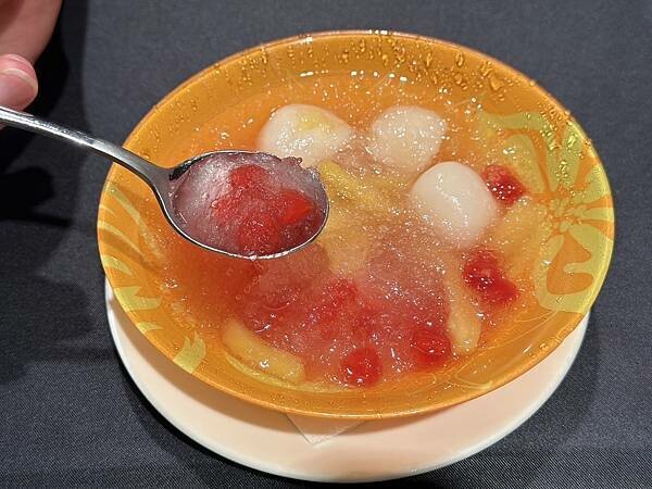 [天母美食] 瓦城泰國料理 天母三越店 泰式料理連鎖餐廳 #士林北投天母美食 @蛋寶趴趴go