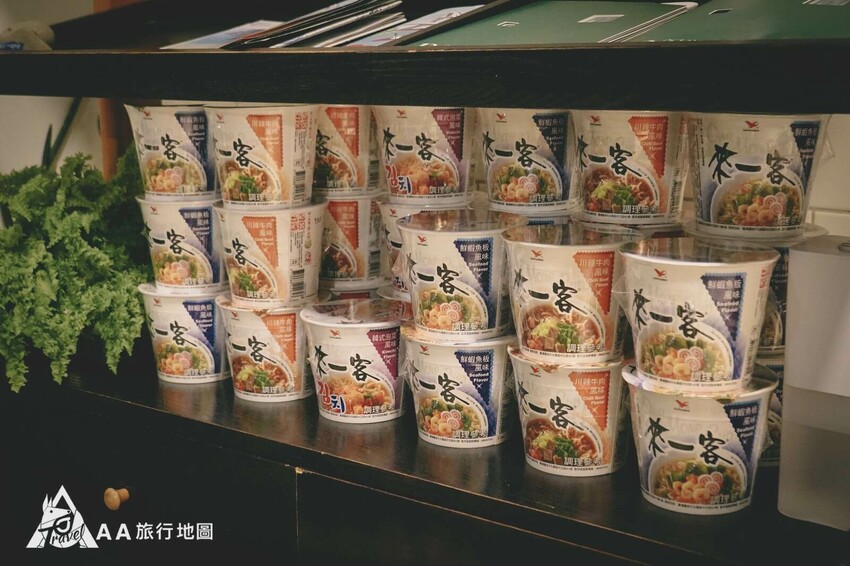 晚上提供的泡麵