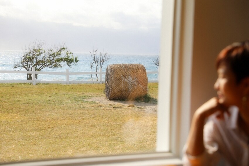 南國草原上的純白忘憂建築 無敵海景&仙境美景 屏東墾丁滿洲超夯人氣民宿｜日日旅海 Ocean Day by Day Hotel