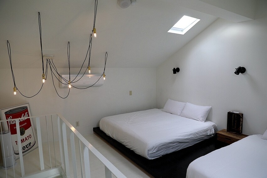 南國草原上的純白忘憂建築 無敵海景&仙境美景 屏東墾丁滿洲超夯人氣民宿｜日日旅海 Ocean Day by Day Hotel