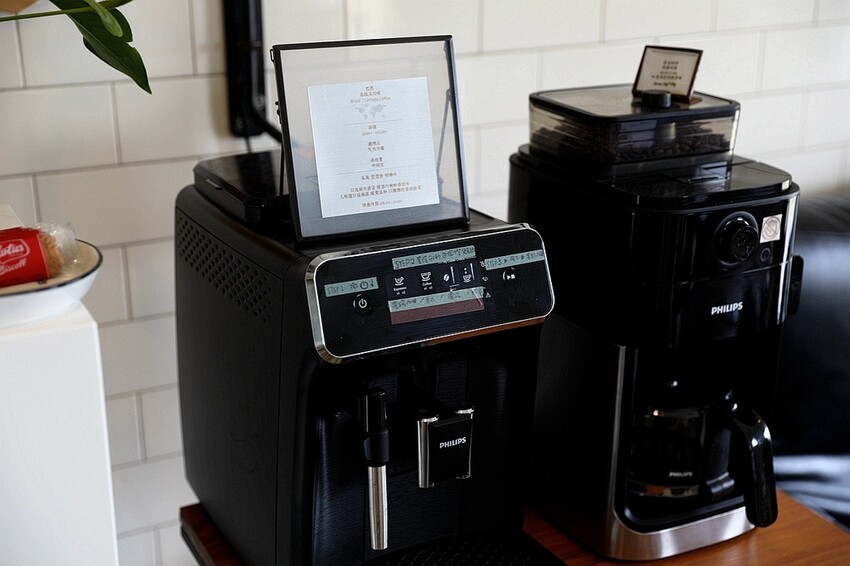 南國草原上的純白忘憂建築 無敵海景&仙境美景 屏東墾丁滿洲超夯人氣民宿｜日日旅海 Ocean Day by Day Hotel