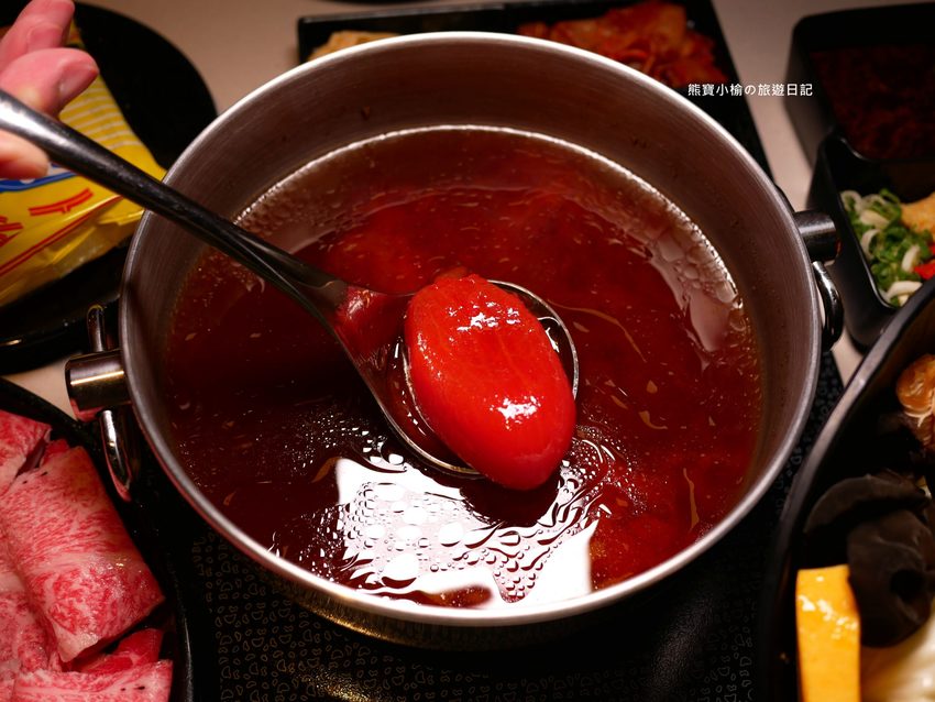 【桃園美食】 搭膳DaShan個人鍋物，中壢經國路夜店風餐廳，約會聚餐好選擇！日本鹿兒島A5和牛超好吃。 @熊寶小榆の旅遊日記