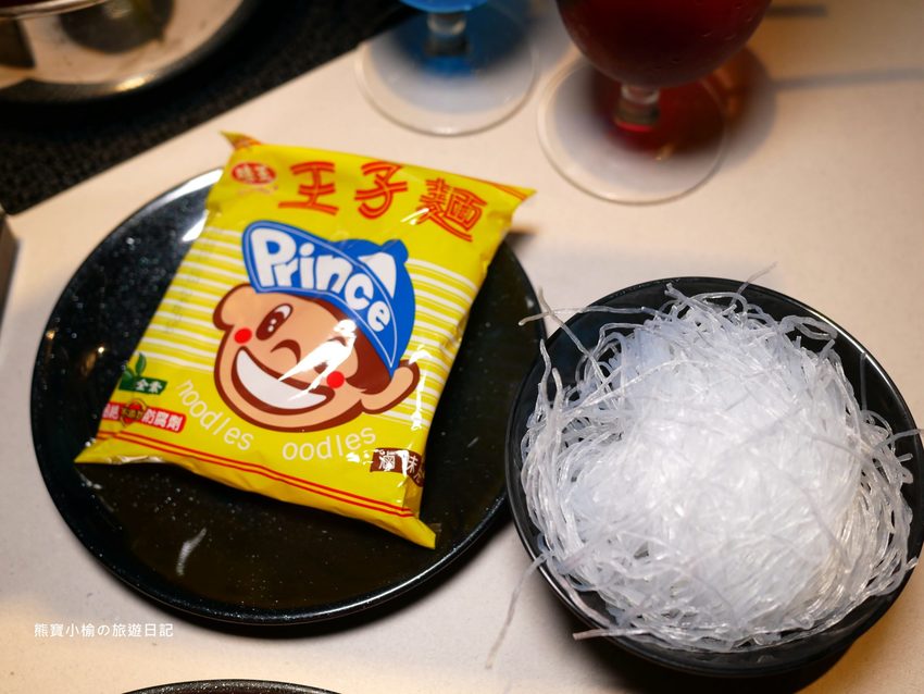 【桃園美食】 搭膳DaShan個人鍋物，中壢經國路夜店風餐廳，約會聚餐好選擇！日本鹿兒島A5和牛超好吃。 @熊寶小榆の旅遊日記