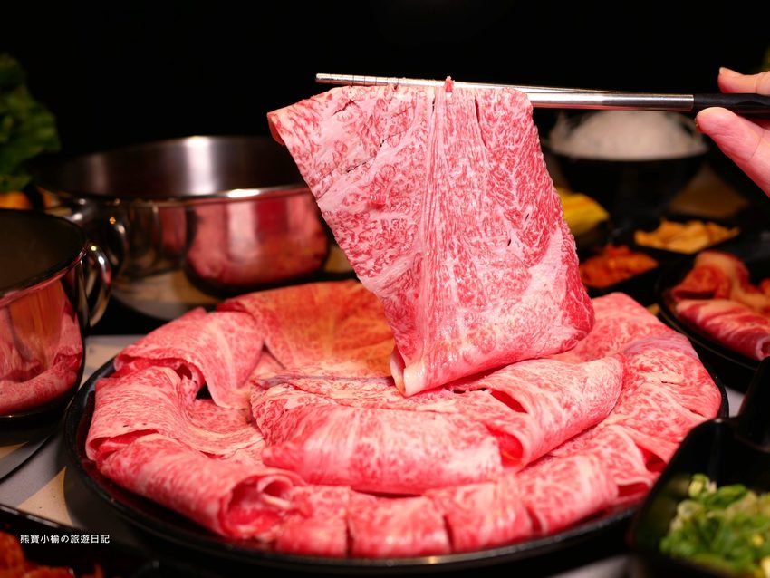 【桃園美食】 搭膳DaShan個人鍋物，中壢經國路夜店風餐廳，約會聚餐好選擇！日本鹿兒島A5和牛超好吃。 @熊寶小榆の旅遊日記