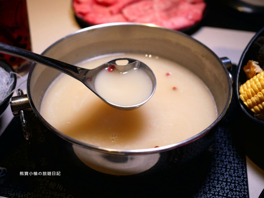 【桃園美食】 搭膳DaShan個人鍋物，中壢經國路夜店風餐廳，約會聚餐好選擇！日本鹿兒島A5和牛超好吃。 @熊寶小榆の旅遊日記