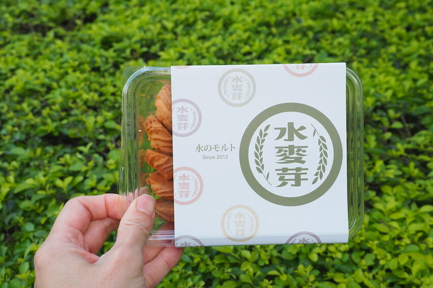 日賣八百顆超狂古早味手撕蛋糕,一顆只要$90多種口味隨你挑.還有年節送禮必買,搶翻天的好吃鳳凰酥.蛋黃酥